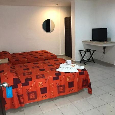 Hotelito De Las Estrellas Акапулко Екстериор снимка